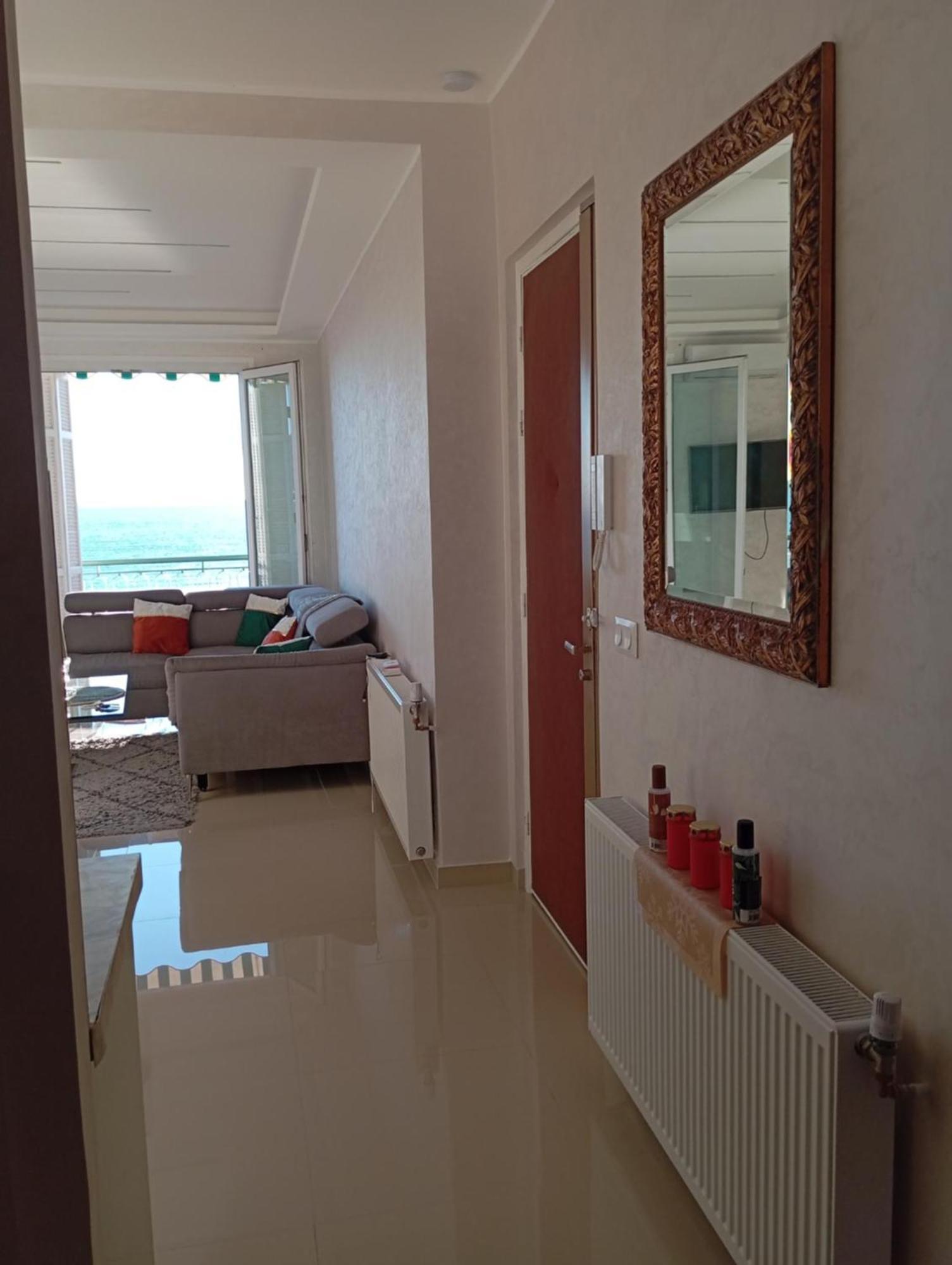 Sea Front View - Front De Et Vue Panoramique Apartment *